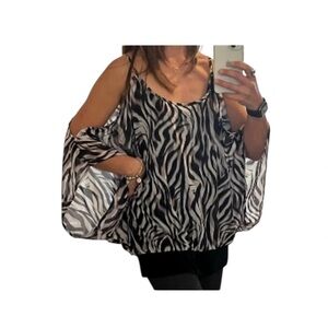 Jennifer Lopez Black and White Zebra Print Blouse with Chain Straps XL